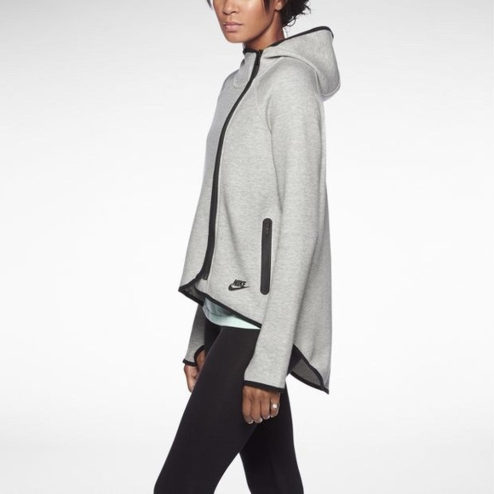 Nike sweater